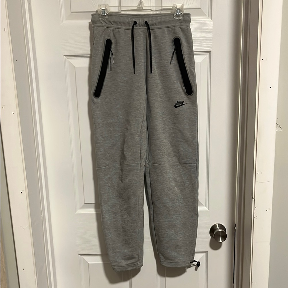 Nike Gray Sweatpants with Tapered Leg Design